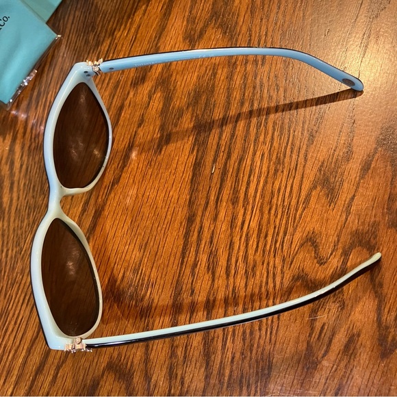 Tiffany & Co Cat-Eye Crystal Sunglasses Blk Diamond-Style EUC TF4089B - Picture 5 of 11